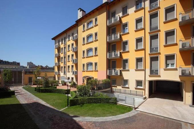 Residenza Carracci Lejlighedshotel Bologna Eksteriør billede